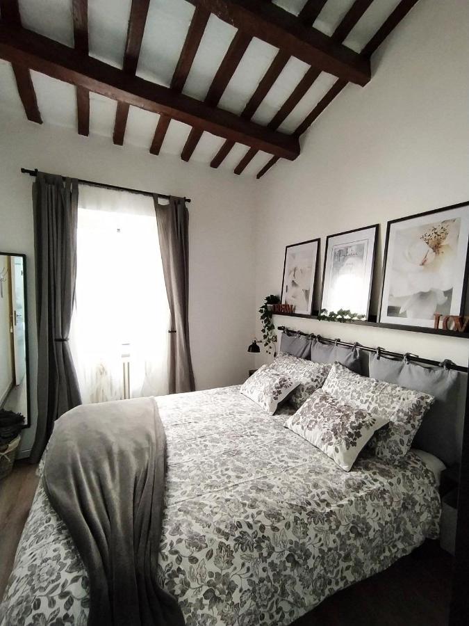Apartamento Casa In Centro Storico Vista Gran Sasso Atri Exterior foto
